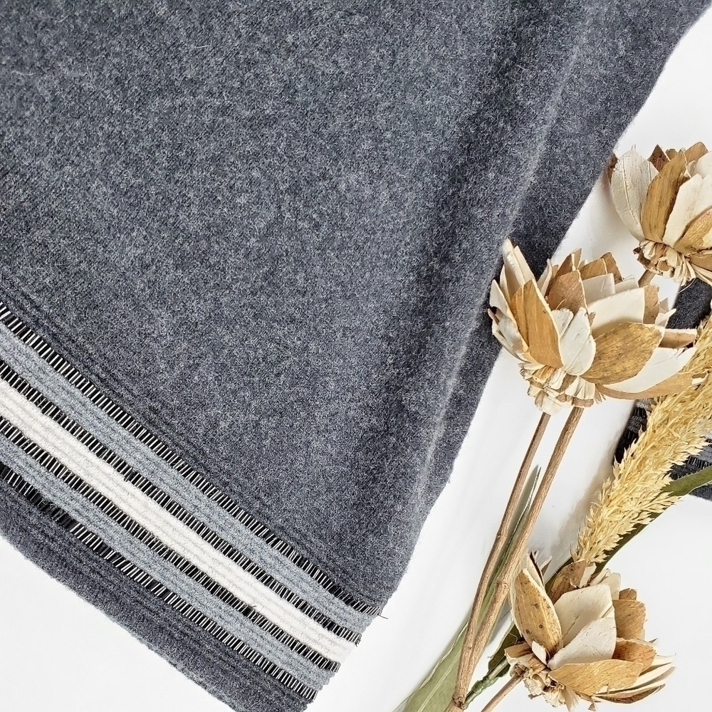 Neiman Marcus Cashmere Gray Beaded Cashmere Sweater Dress S - Picture 7 of 15